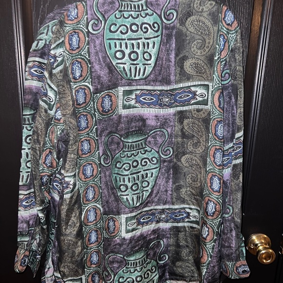 Multicolor Patterned Button-Up Shirt - Picture 3 of 3